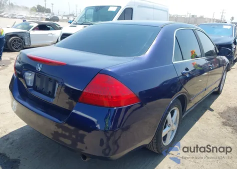 2006 Honda Accord 2.4 Lx из США, поврежденный, VIN JHMCM56416C008302